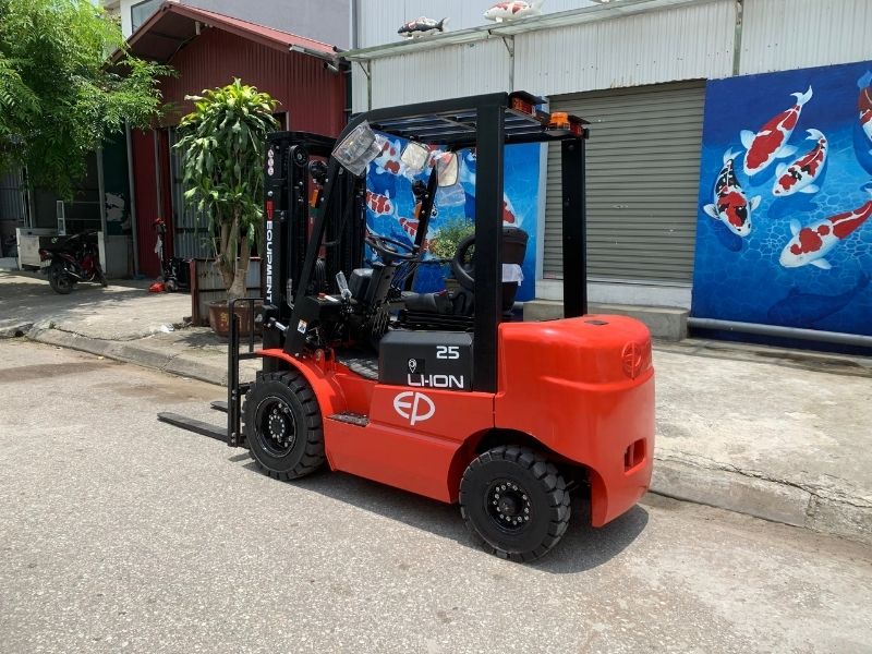 Xe Nâng Điện Ngồi Lái