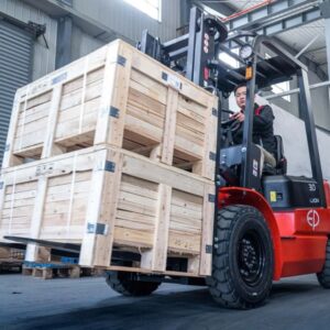 Xe nâng điện Ngồi lái 3 tấn EFX302
