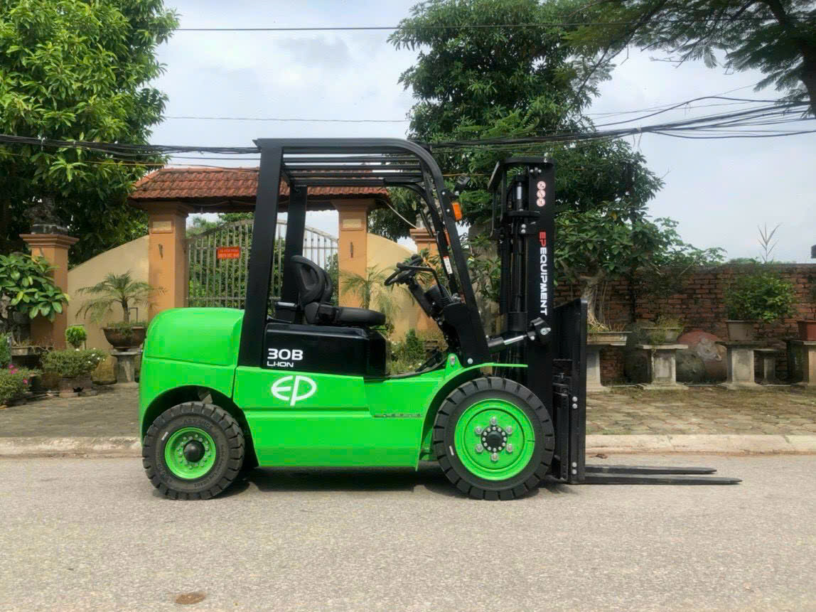 Xe Nâng Trường Phát